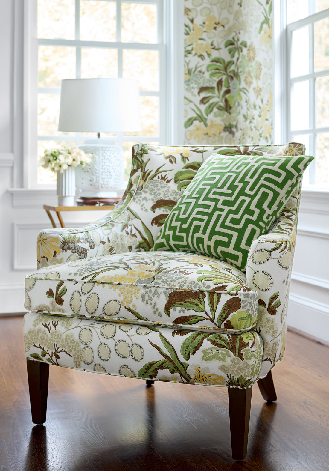 Emerson Chair in Meadow printed fabric in Green - pattern number F942035 - by Thibaut in the Sojourn collection