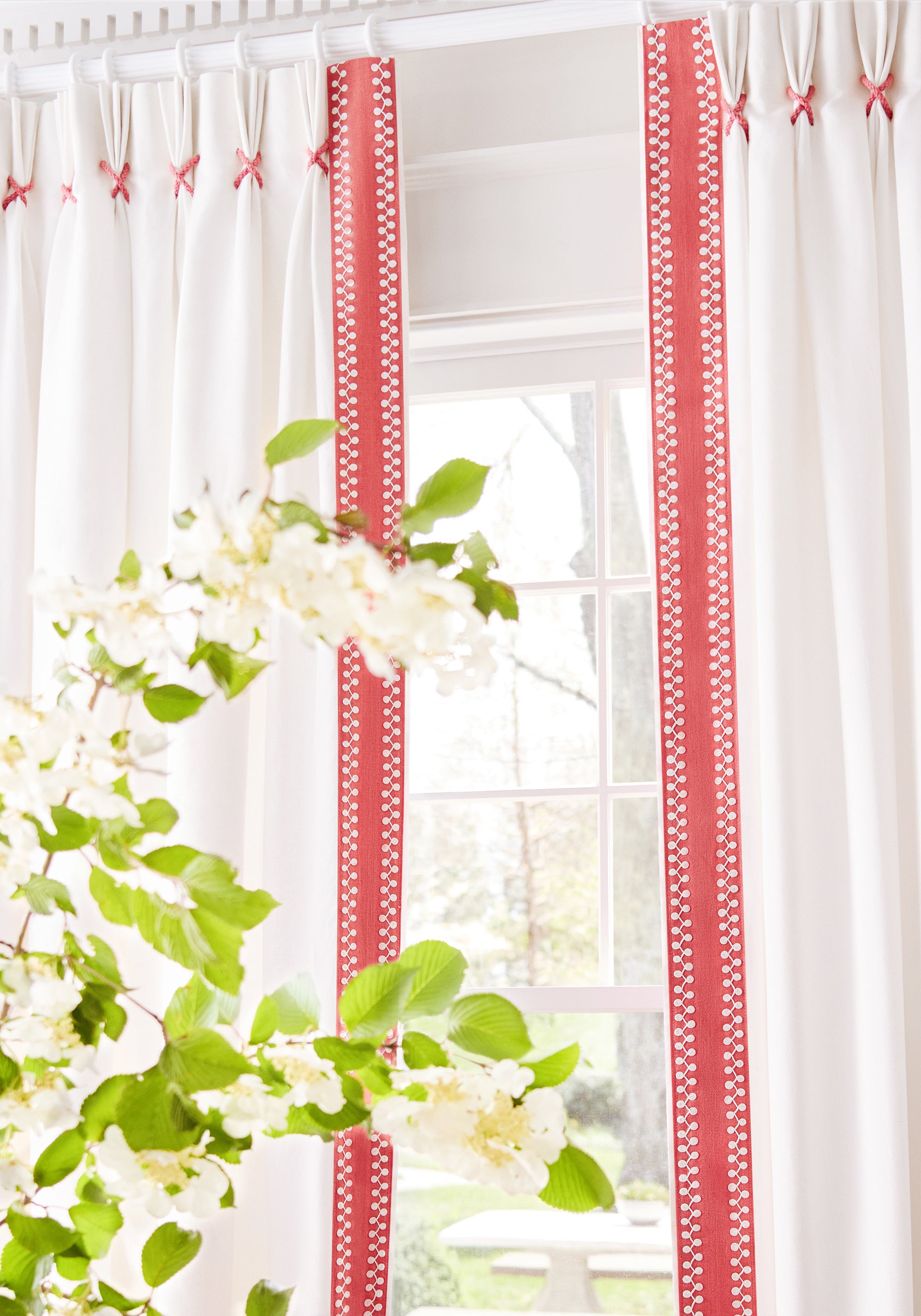 Detailed image of snow white colored Dawn Linen wide woven fabric being used as draperies and of the Palisades woven fabric collection - pattern number FWW7665