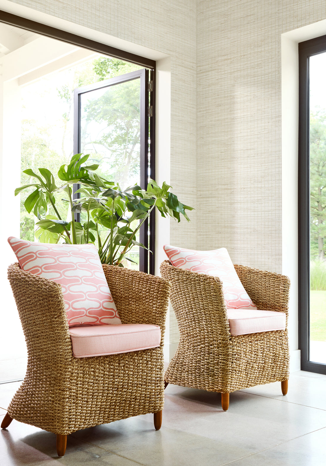 Chair cushions in Isla woven fabric in seashell color - pattern number W8568 - by Thibaut in the Villa Textures collection