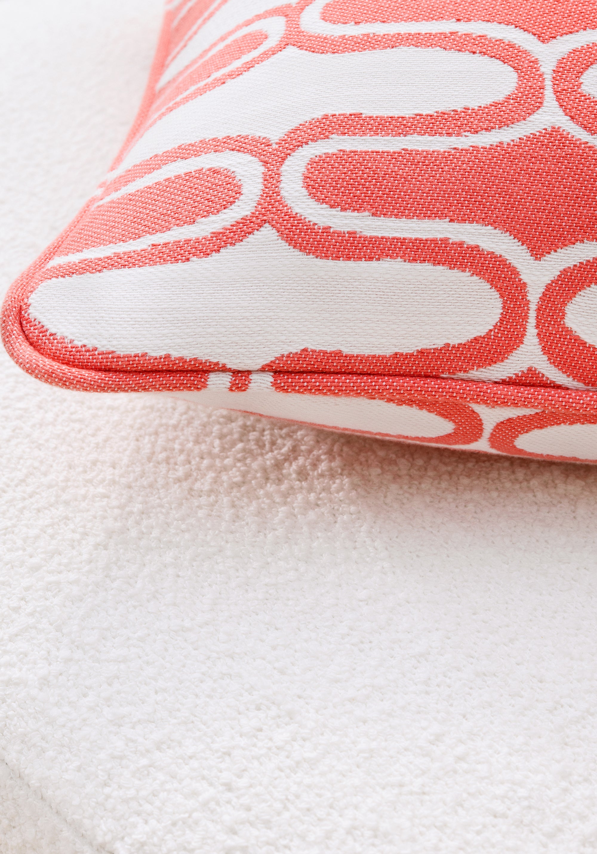 Detail of chair cushion in Capra woven fabric in Snow White