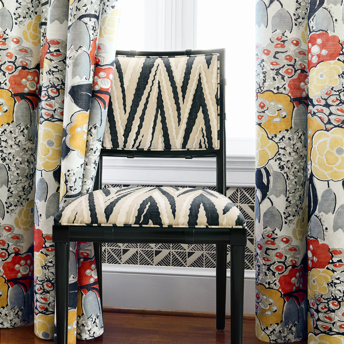 Greenwich Dining Chair in Highland Peak printed fabric in Black - pattern number AF23139 - by Anna French