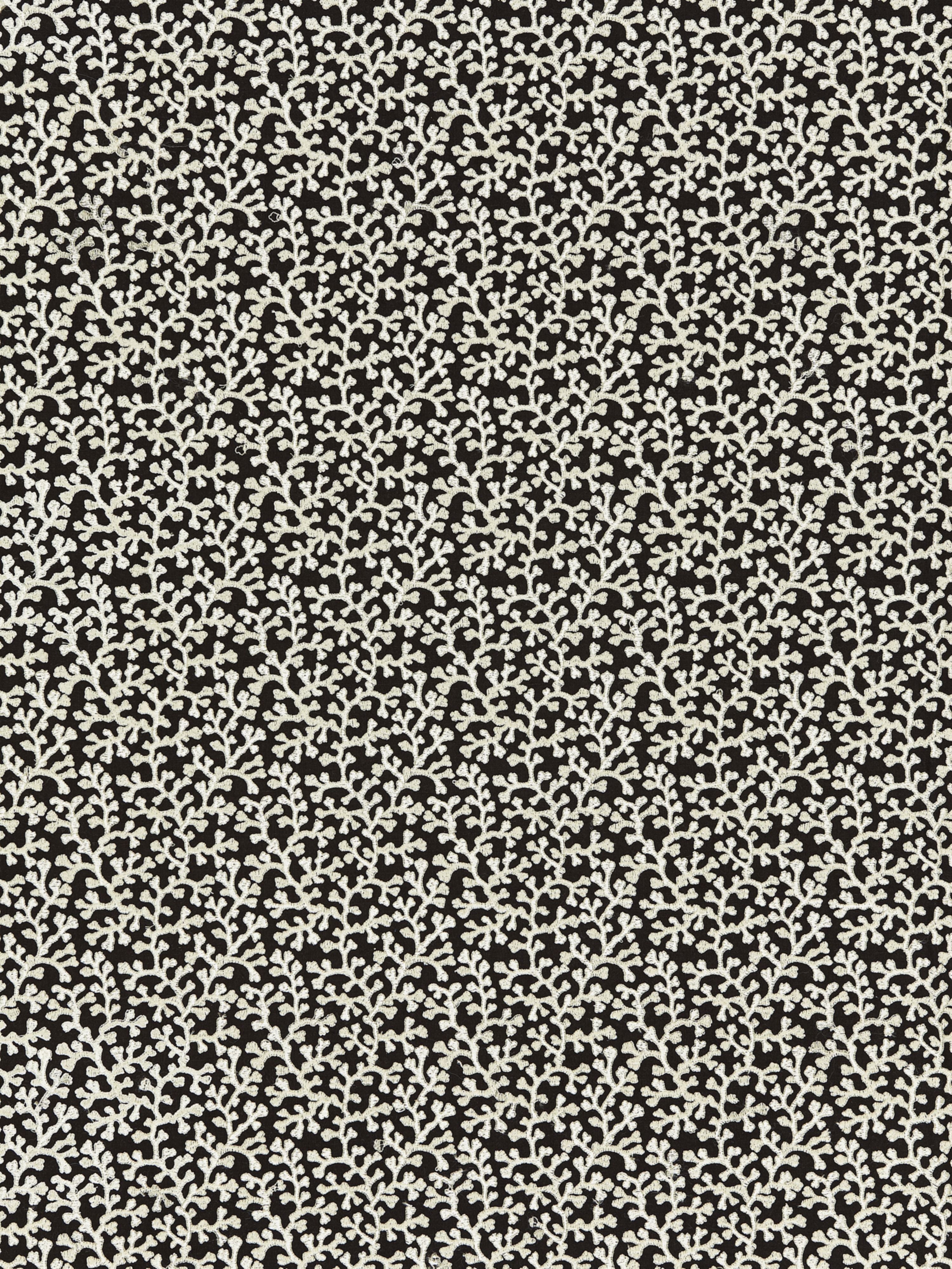 Hele Bay fabric in black color - pattern number ZS 00056949 - by Scalamandre in the Old World Weavers collection