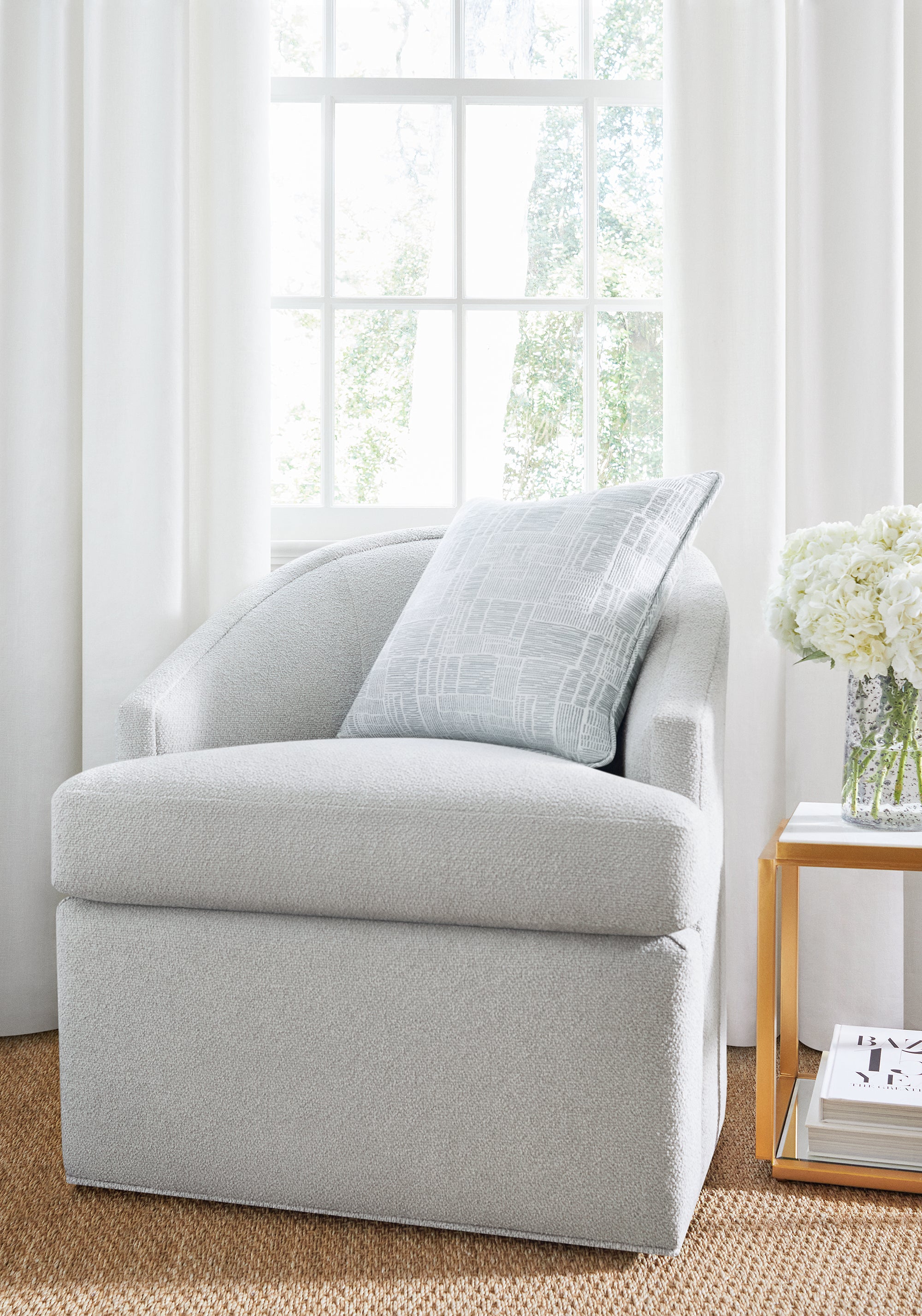 Dexter Chair in Dolcetto woven fabric in platinum color - pattern number W8138 - by Thibaut in the Sereno collection