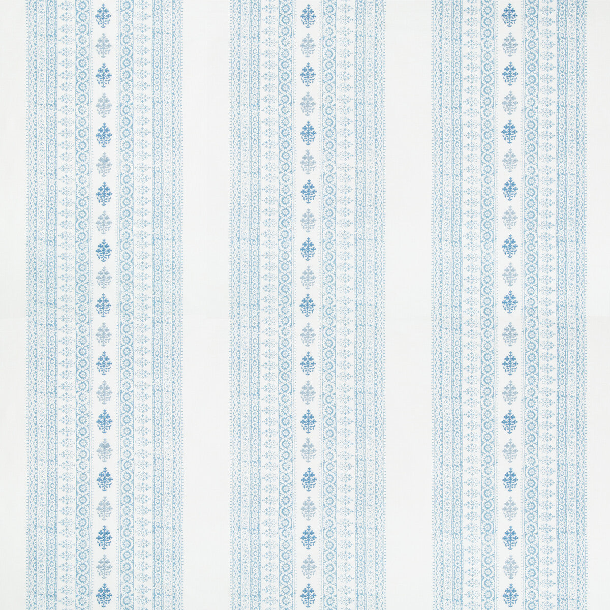 Seacliffe Print fabric in sky color - pattern 2017168.5.0 - by Lee Jofa in the Westport collection