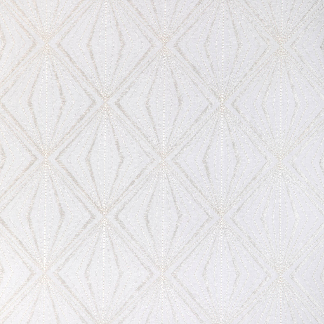 Rare Diamond fabric in ivory color - pattern 36873.1.0 - by Kravet Design in the Candice Olson collection