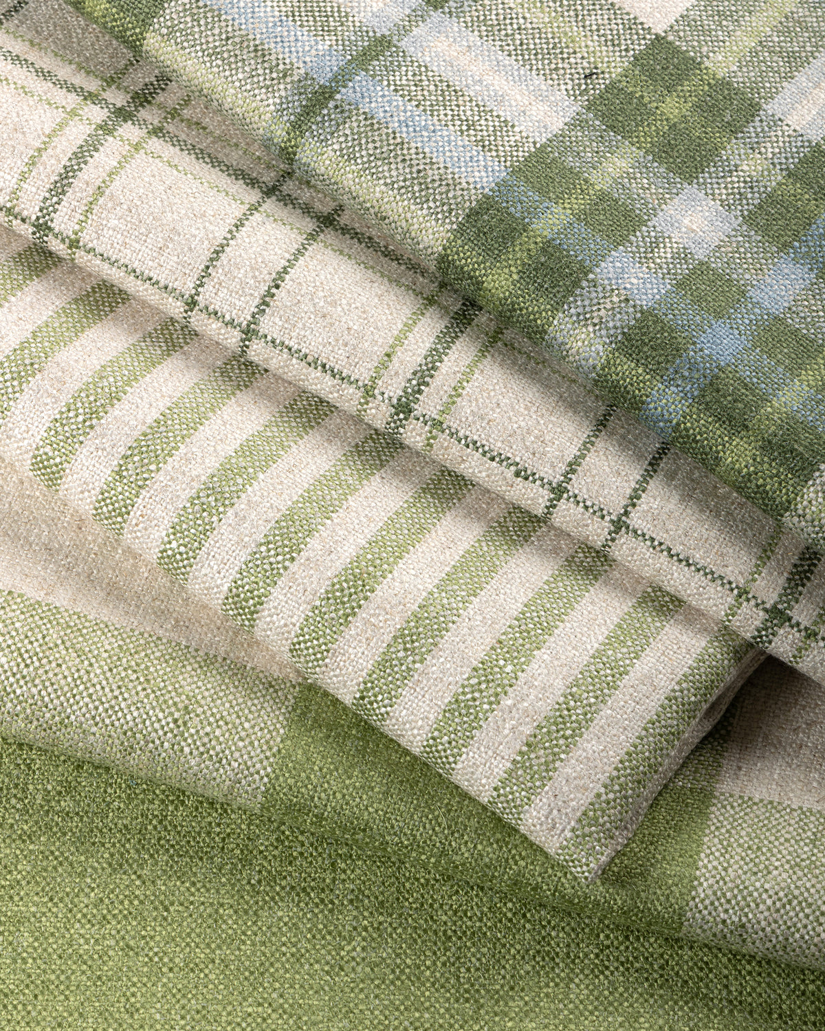 37589 fabric in 23 color - pattern number 37589.23.0 - by Kravet Basics in the Stratford Plaids &amp; Stripes collection