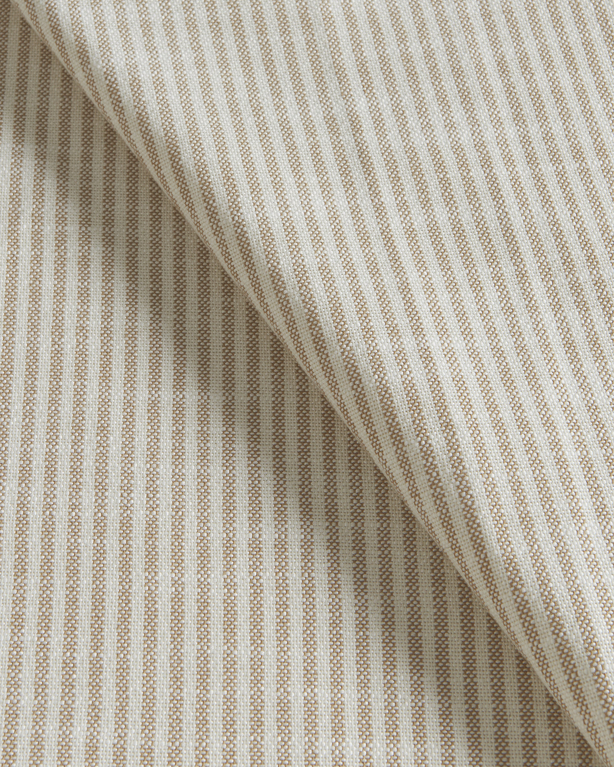 37600 fabric in 16 color - pattern number 37600.16.0 - by Kravet Smart in the Trilogy collection