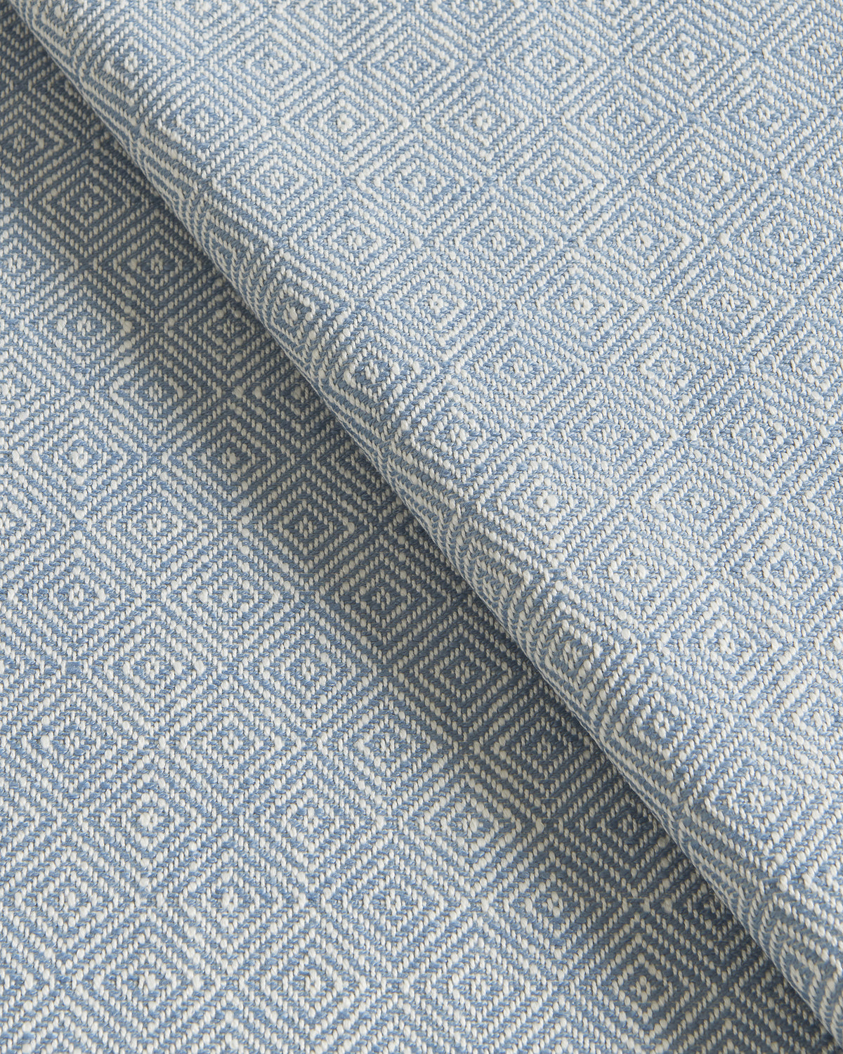 37601 fabric in 5 color - pattern number 37601.5.0 - by Kravet Smart in the Trilogy collection