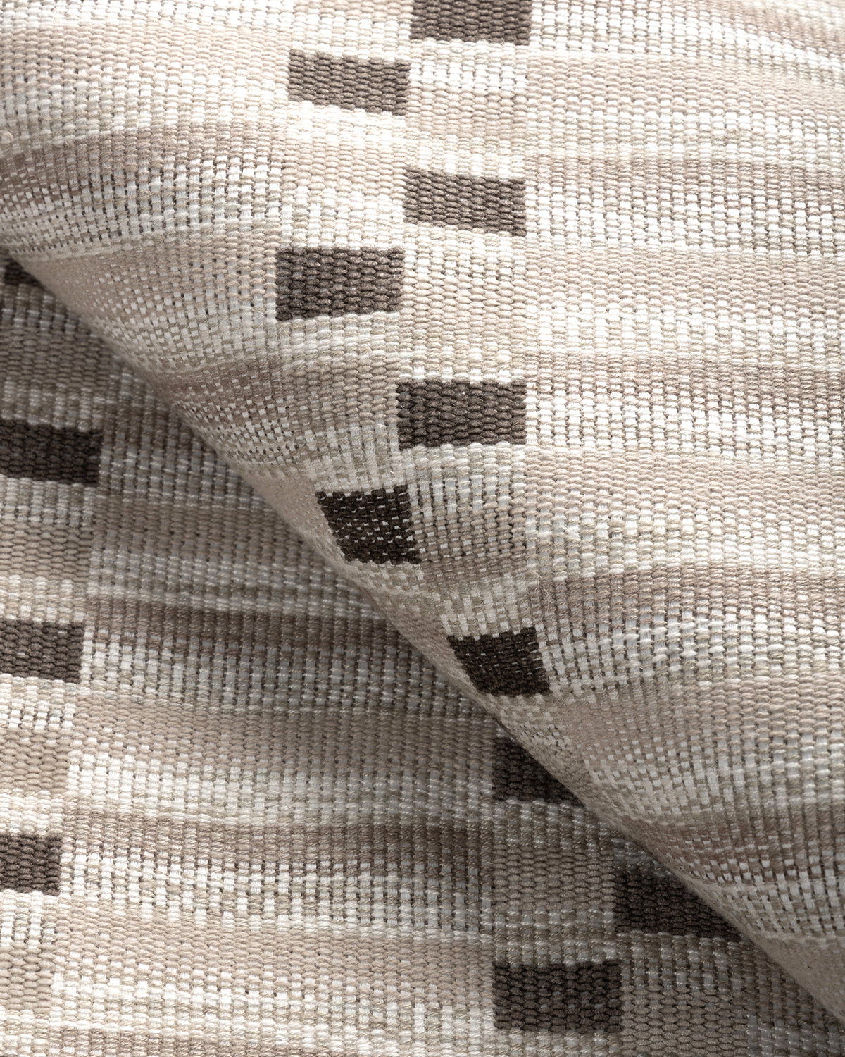 Bahia Blanca fabric in Natural color - pattern number 37626.16.0 - by Kravet Couture in the Alfredo Paredes Cocuyo collection