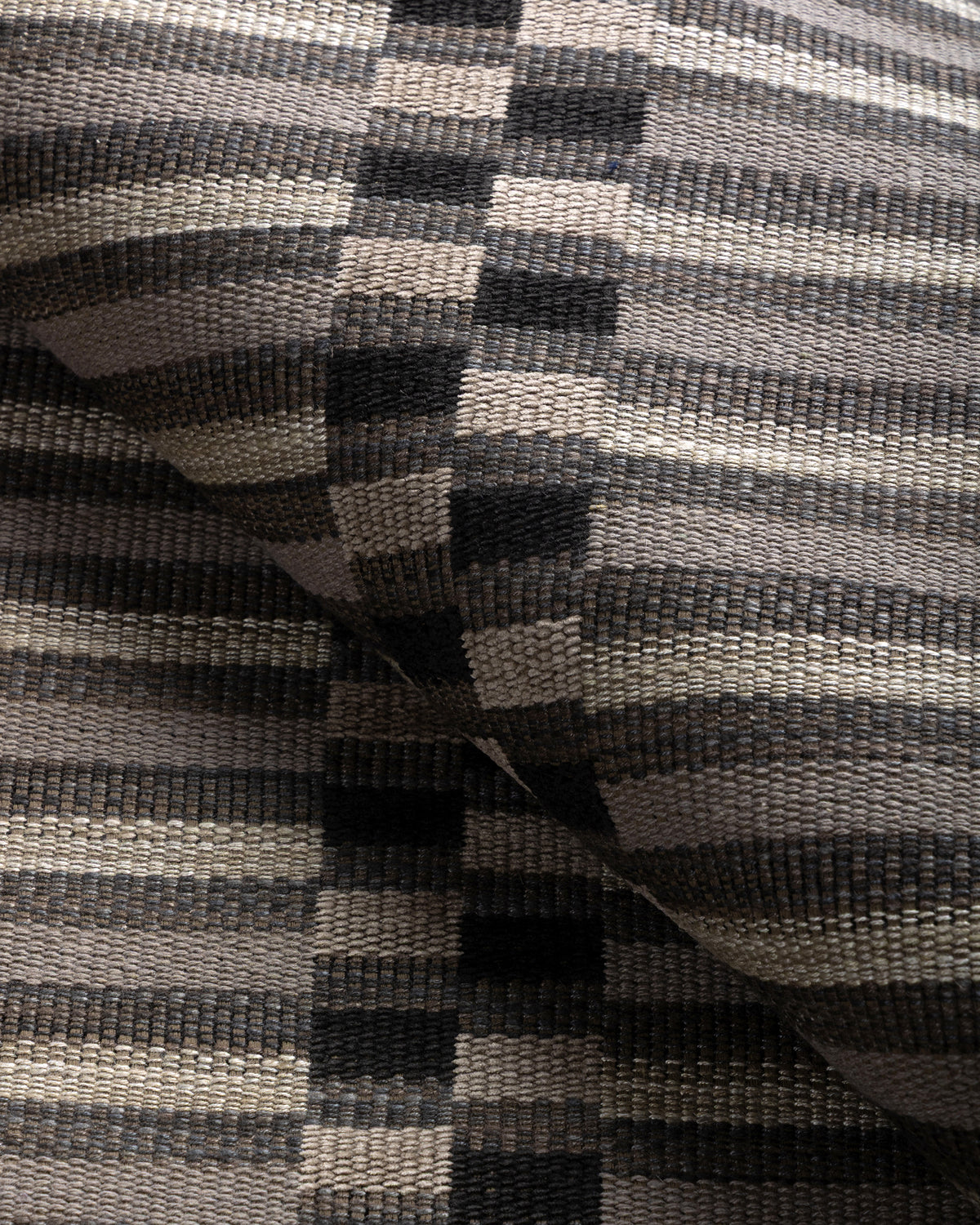Bahia Blanca fabric in Petro color - pattern number 37626.66.0 - by Kravet Couture in the Alfredo Paredes Cocuyo collection