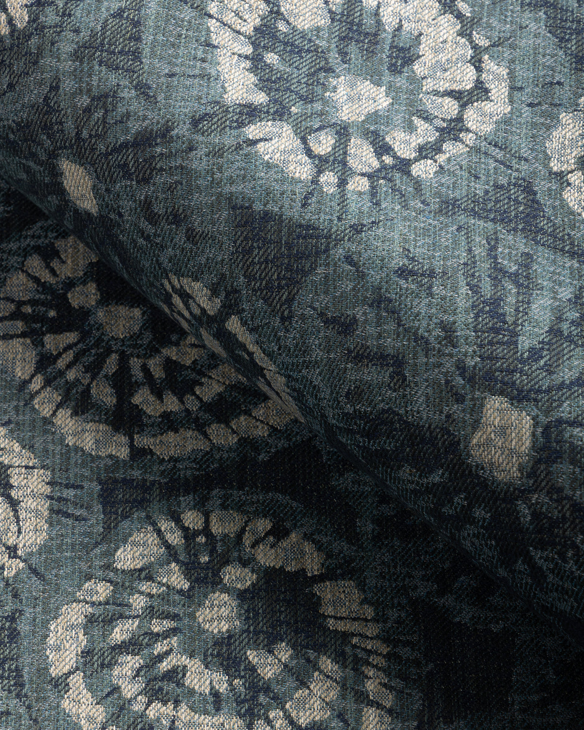 Erizo De Mar fabric in Bosque color - pattern number 37632.35.0 - by Kravet Couture in the Alfredo Paredes Cocuyo collection