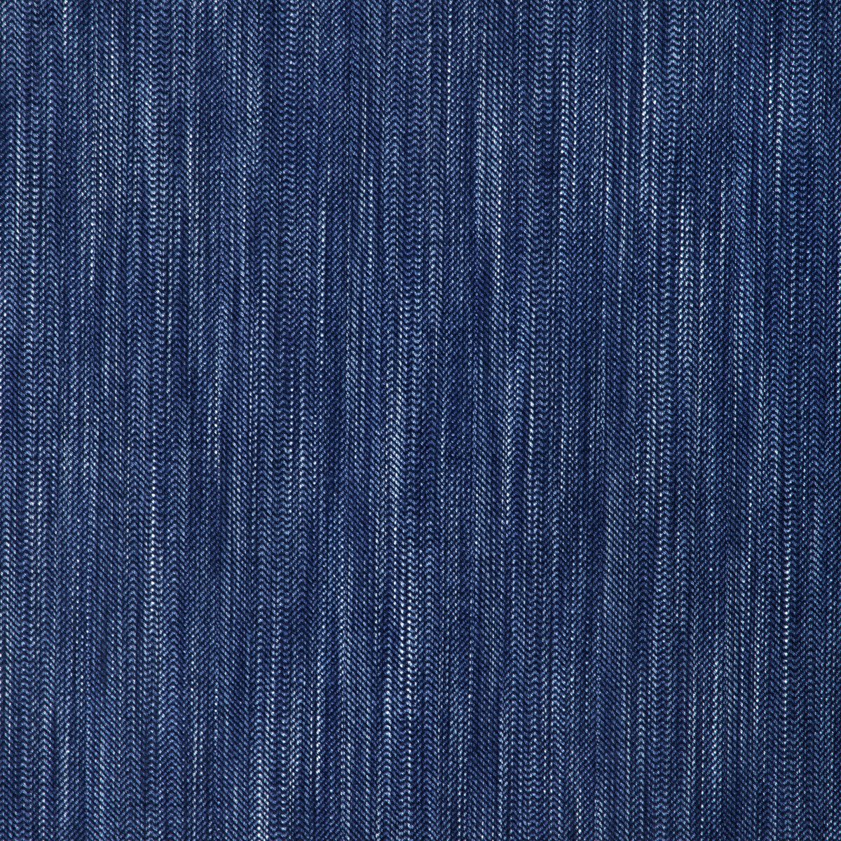 Lilla Weave fabric in blue color - pattern number 8024137.55.0 - by Brunschwig &amp; Fils in the Landelle Weaves collection
