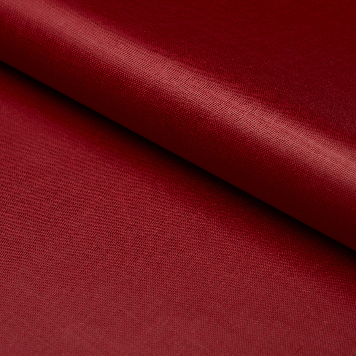 Patent Linen fabric in red color - pattern number 85271 - by Schumacher in the Patterson Flynn collection