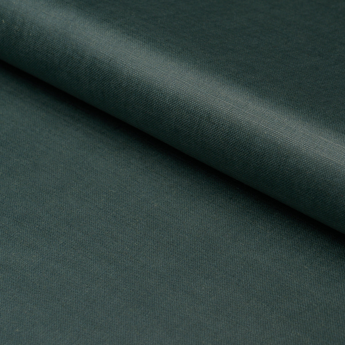 Patent Linen fabric in peacock color - pattern number 85273 - by Schumacher in the Patterson Flynn collection