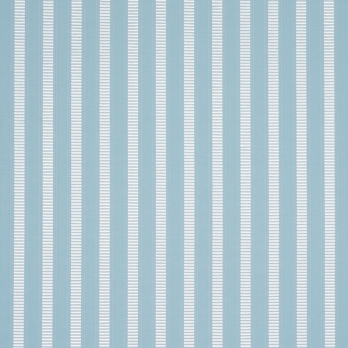 Lincoln Small Stripe fabric in robin&