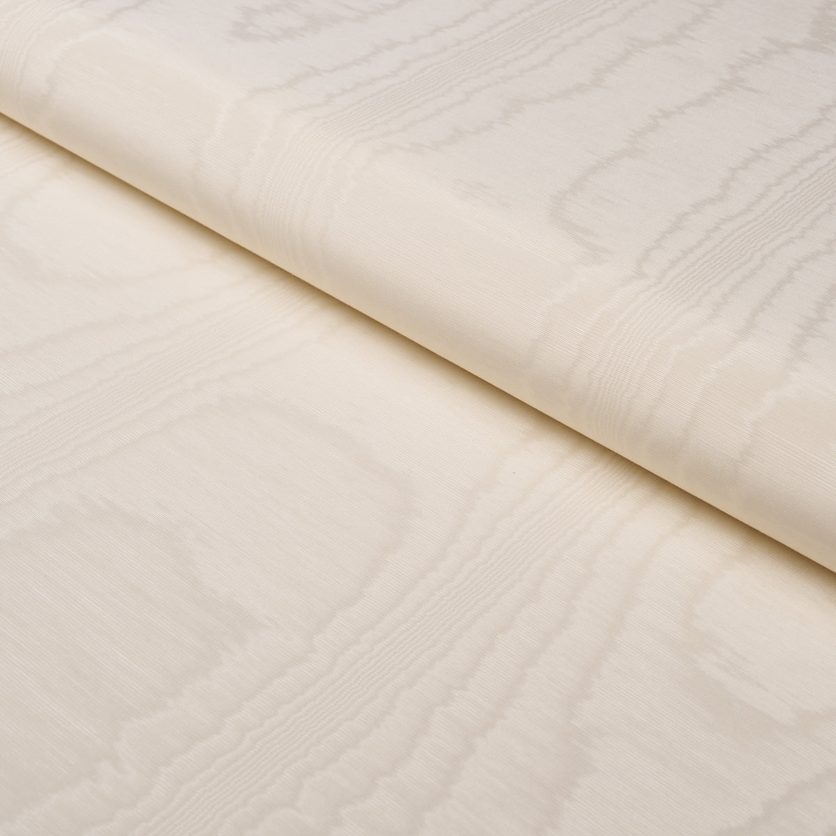 Washington Moiré fabric in ivory color - pattern number 87103 - by Schumacher in the Mark D. Sikes collection