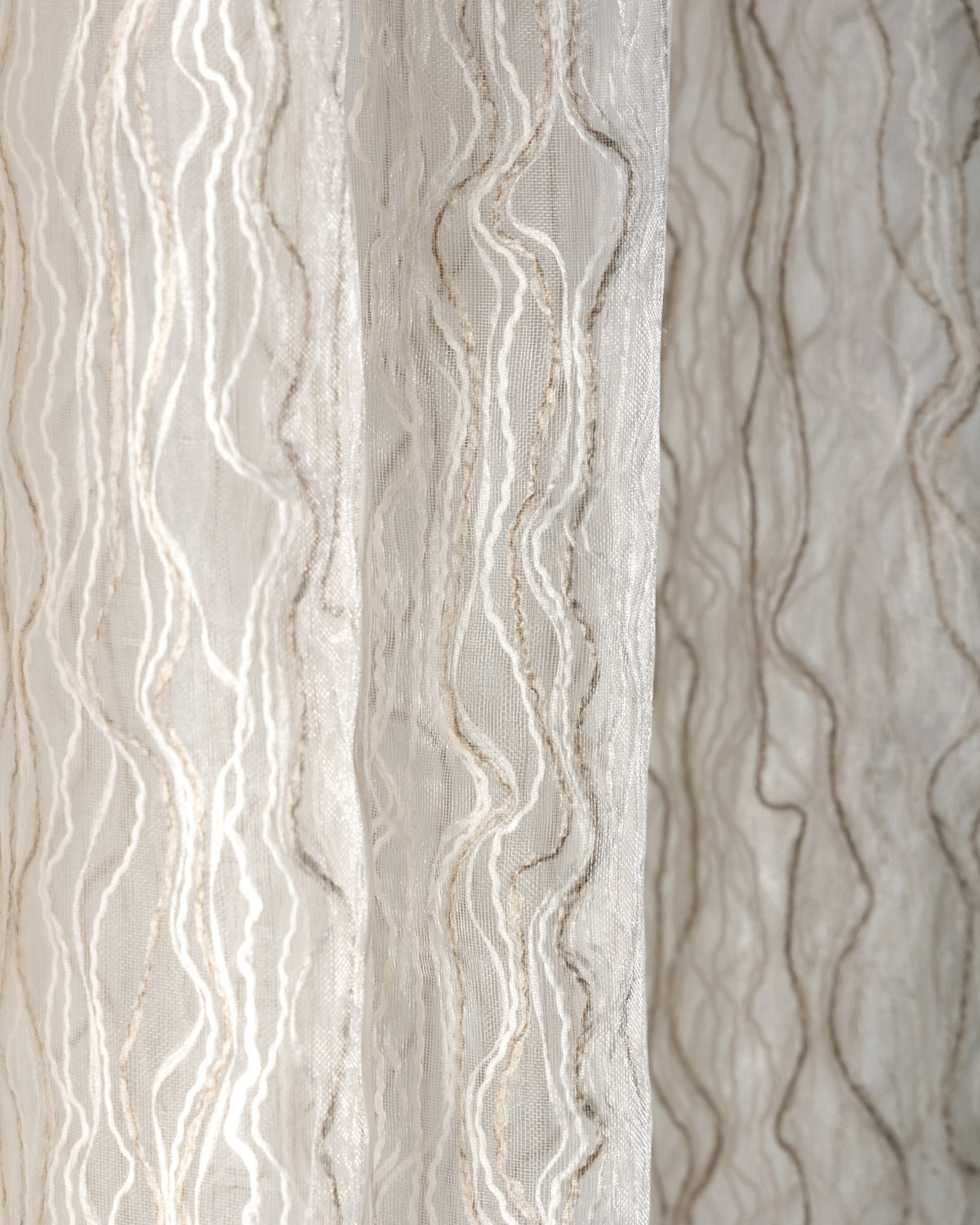 90103 fabric in 106 color - pattern number 90103.106.0 - by Kravet Basics in the Sheer Outlook II collection