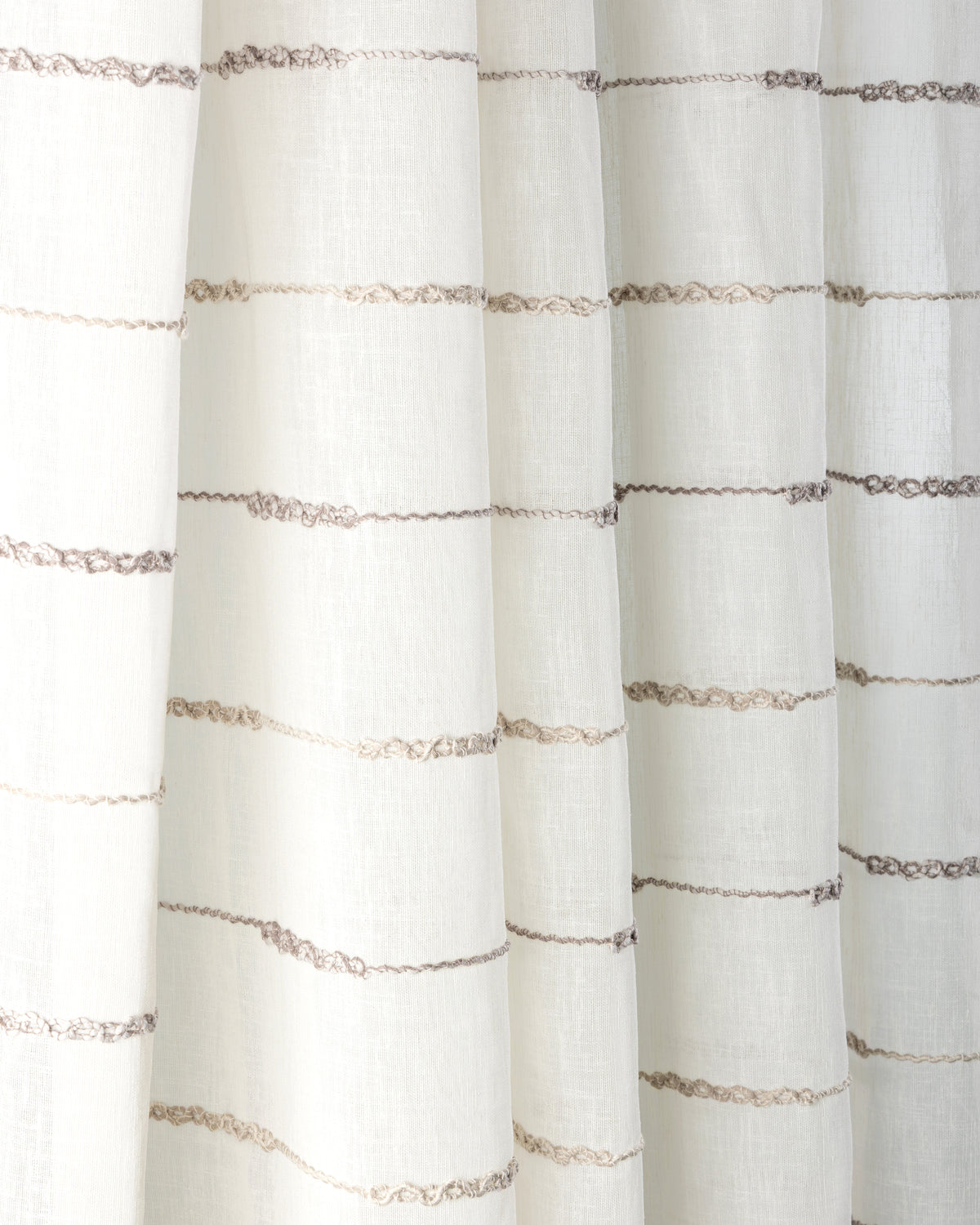 90104 fabric in 106 color - pattern number 90104.106.0 - by Kravet Basics in the Sheer Outlook II collection