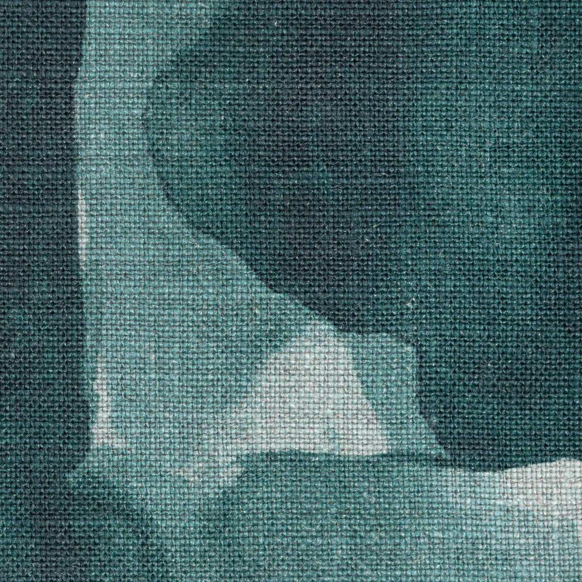 Acuarela fabric in Azul color - pattern number ACUARELA.35.0 - by Kravet Couture in the Alfredo Paredes Cocuyo collection