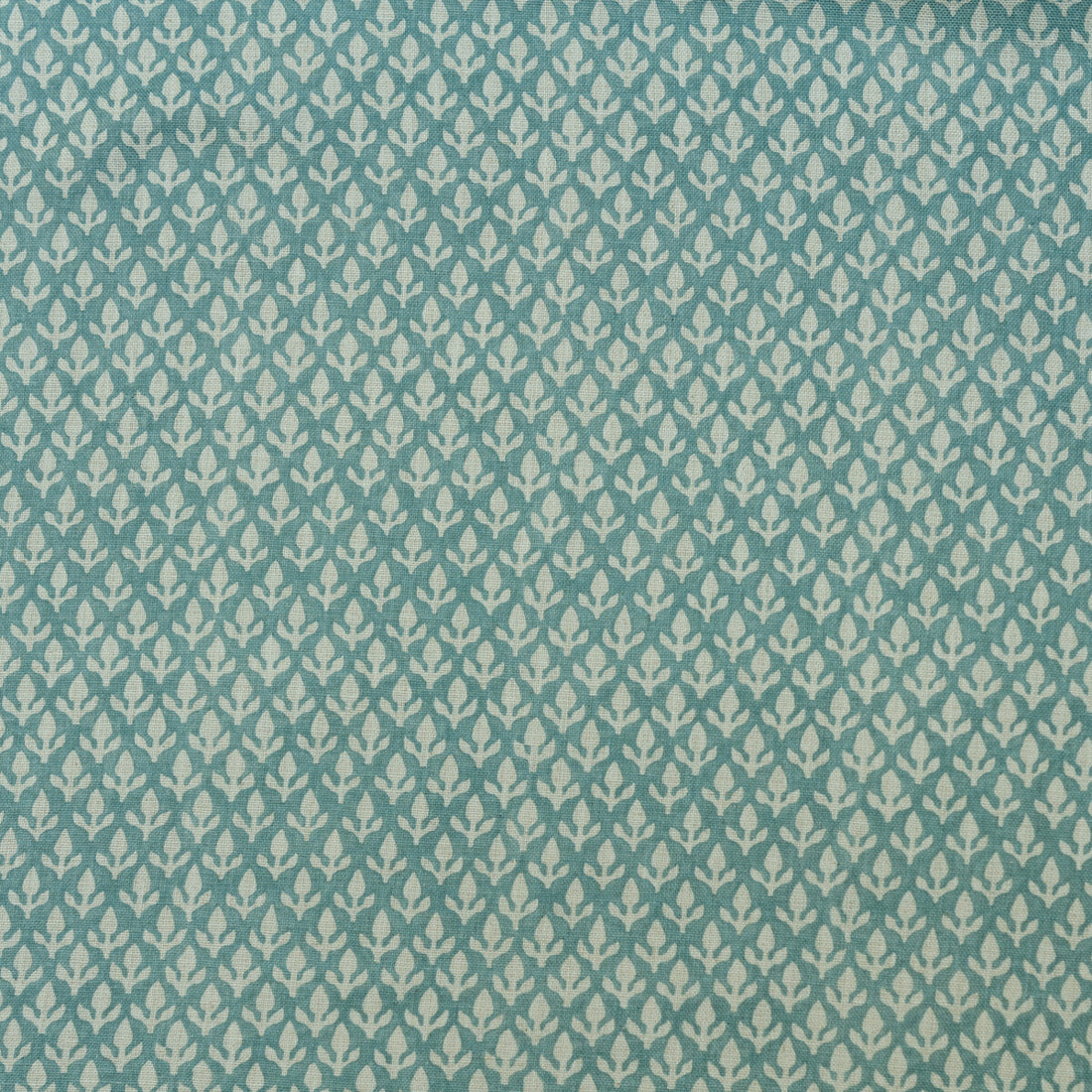 Bud fabric in turquoise color - pattern AM100379.13.0 - by Kravet Couture in the Andrew Martin Garden Path collection