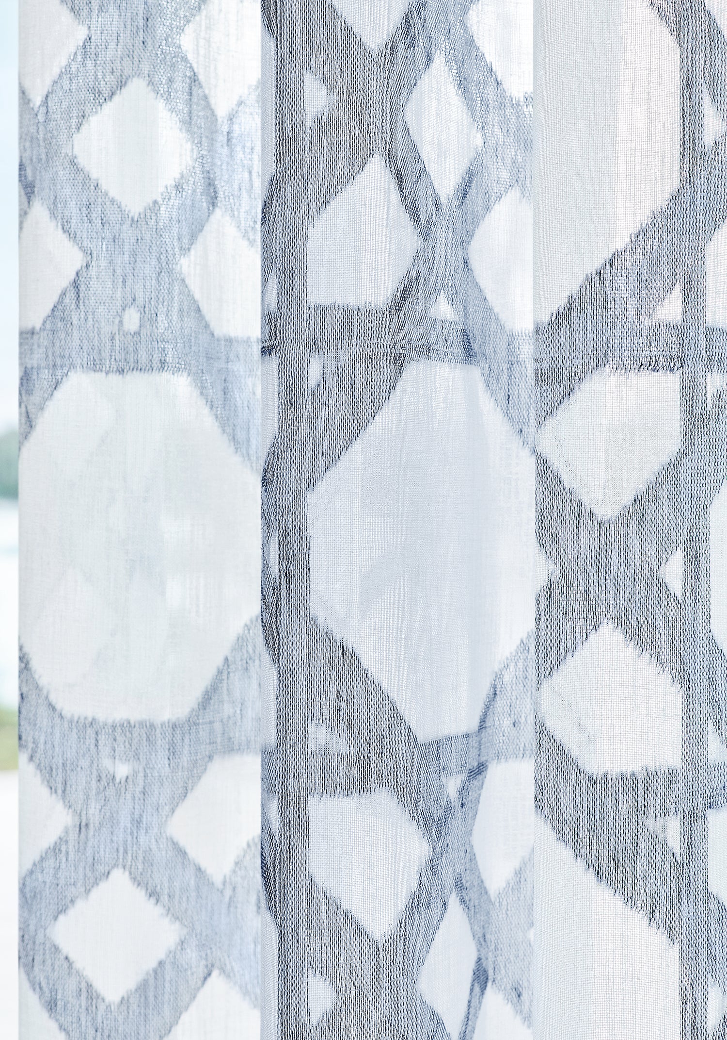 Product detail of Thibaut Cyrus Cane Sheer woven fabric in Navy color pattern FWW7134
