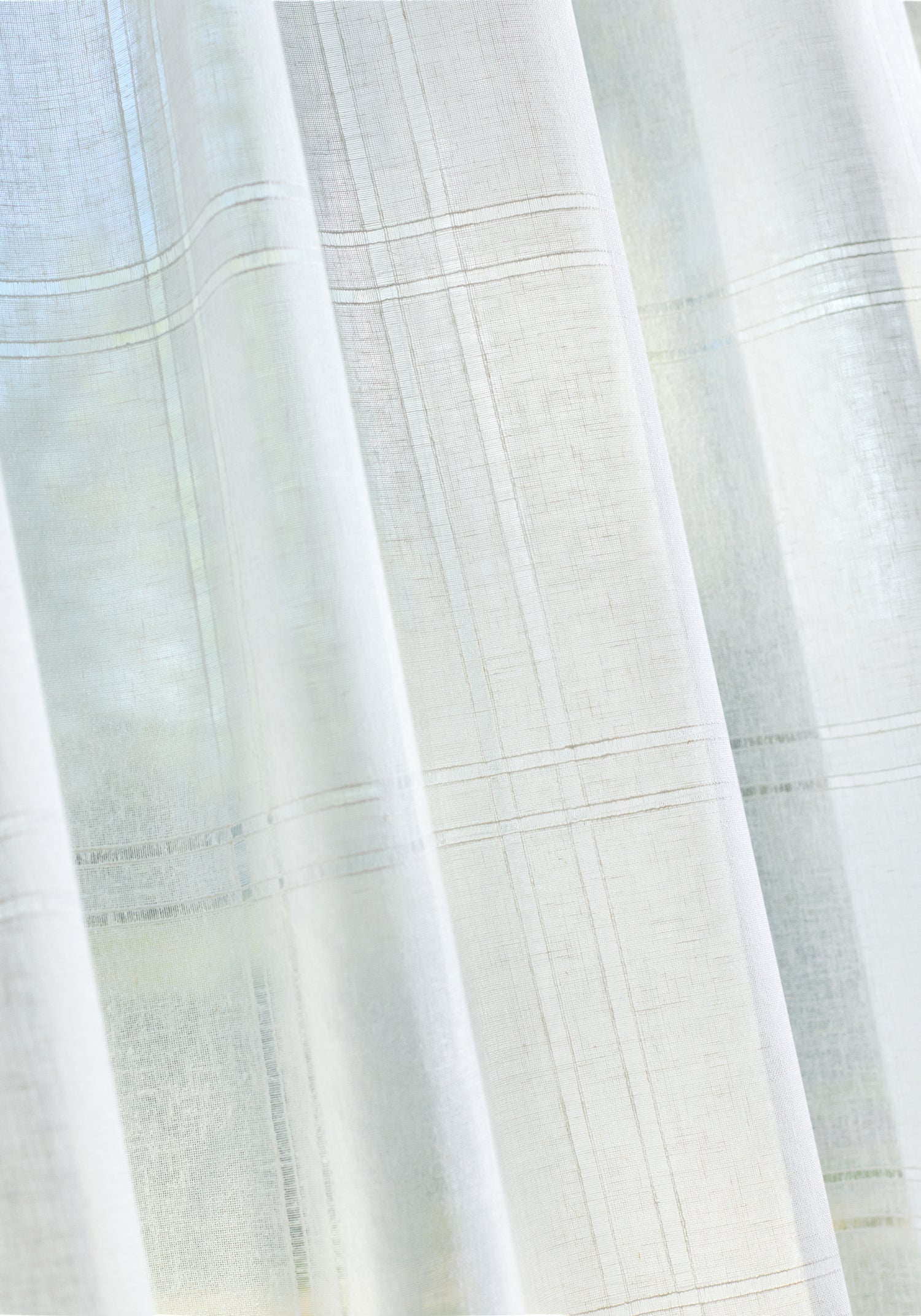 Up close sheer in Benson fabric in platinum color - pattern number FWW8263 - by Thibaut in the Aura collection