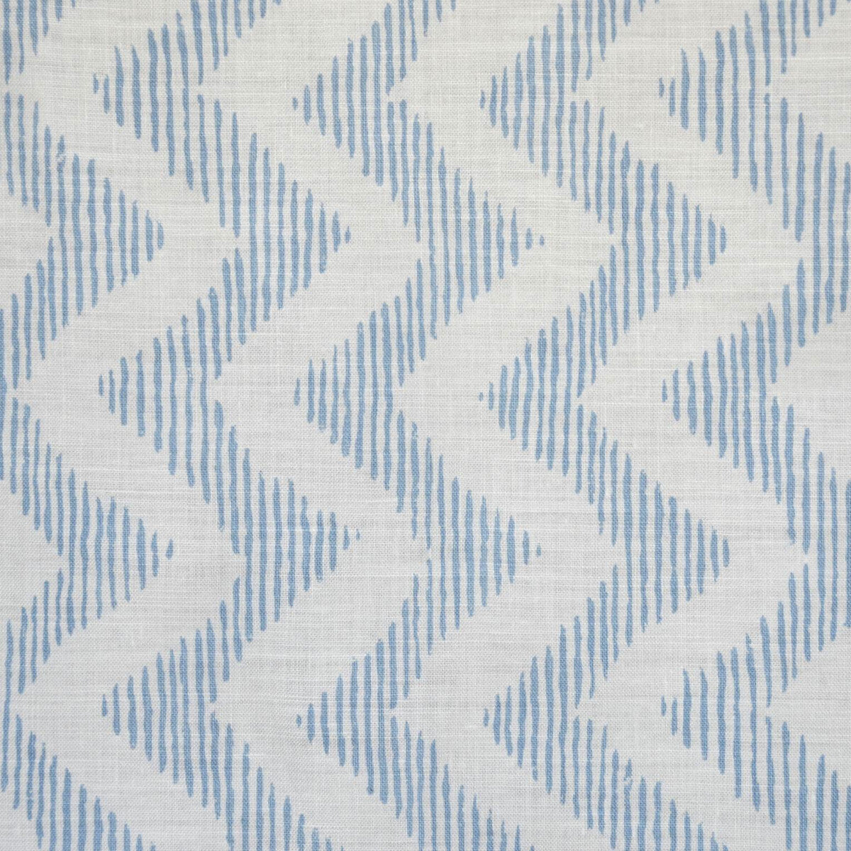 Colebrook fabric in blue/oyster color - pattern BFC-3632.51.0 - by Lee Jofa in the Blithfield collection
