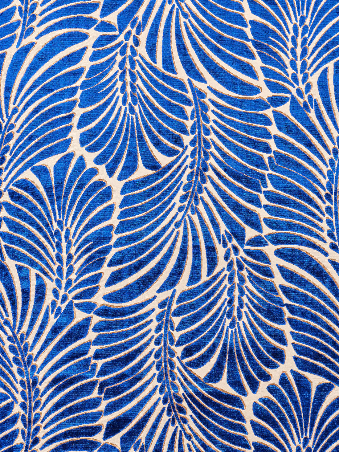 Plumes Silk Velvet fabric in sapphire color - pattern number CN 00021523 - by Scalamandre in the Old World Weavers collection