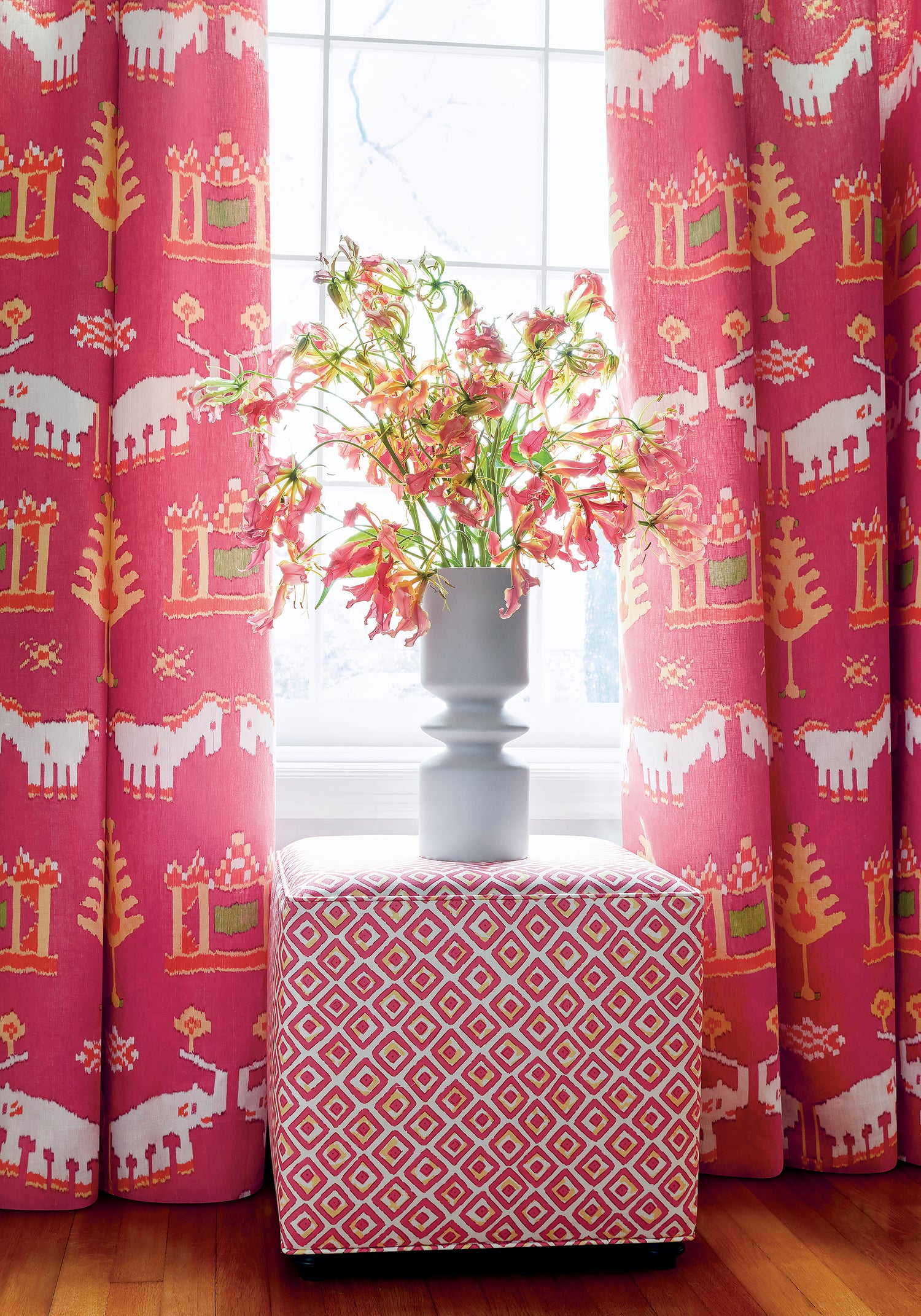 Drapery curtains made with Thibaut Kingdom Parade printed fabric in Pink color - pattern number F910640