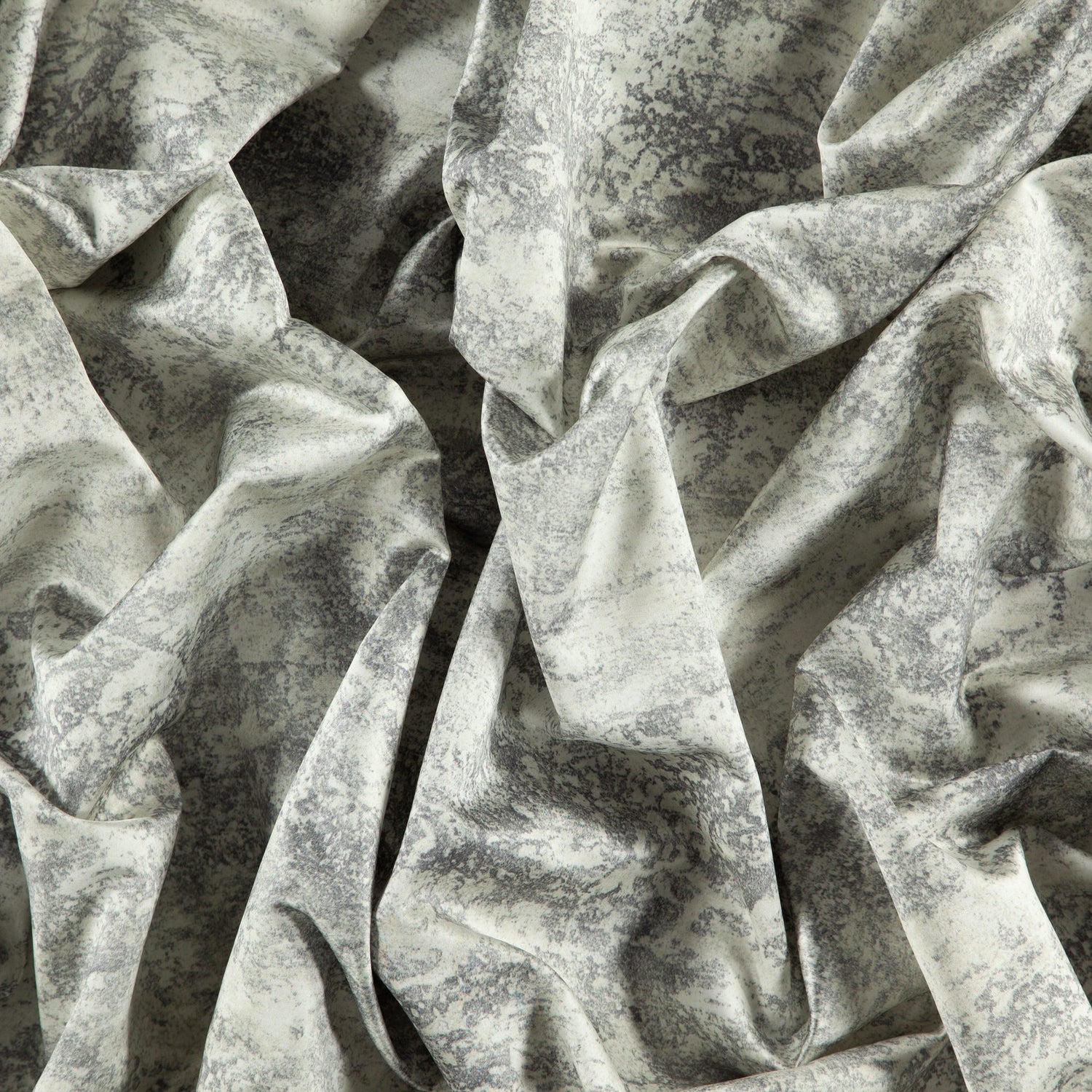 Disburse fabric in 94 color - pattern number Disburse94J8831 - by JF Fabrics in the Harmony collection