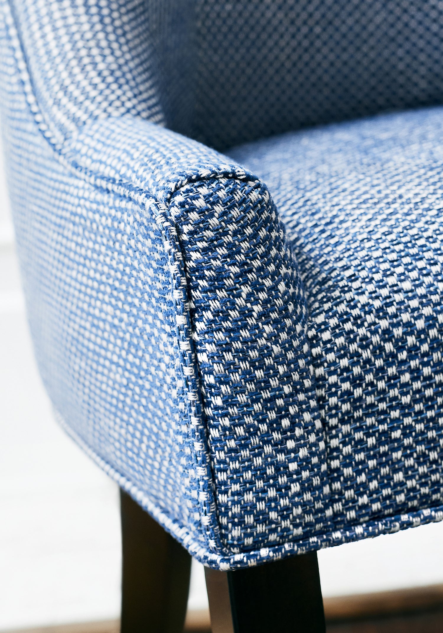 detail of Morgan Dining Chair in Thibaut Cascade woven fabric in Navy color pattern number W75267