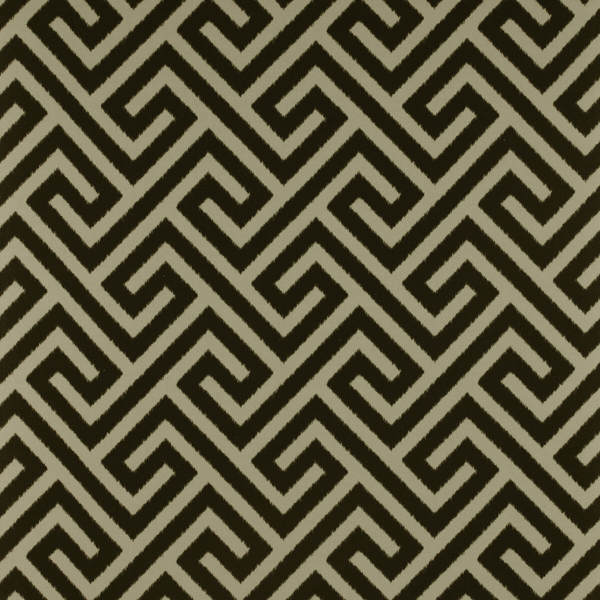 Trevi fabric in onyx color - pattern GDT5337.004.0 - by Gaston y Daniela in the Tierras collection