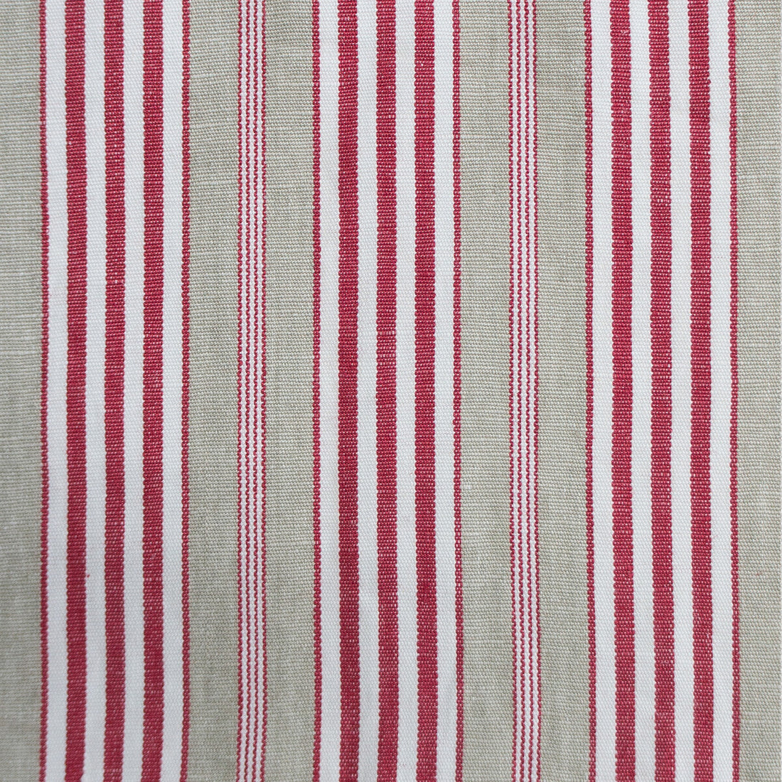Hamptons fabric in rojo/lino color - pattern GDT5561.001.0 - by Gaston y Daniela in the Gaston Luis Bustamante collection