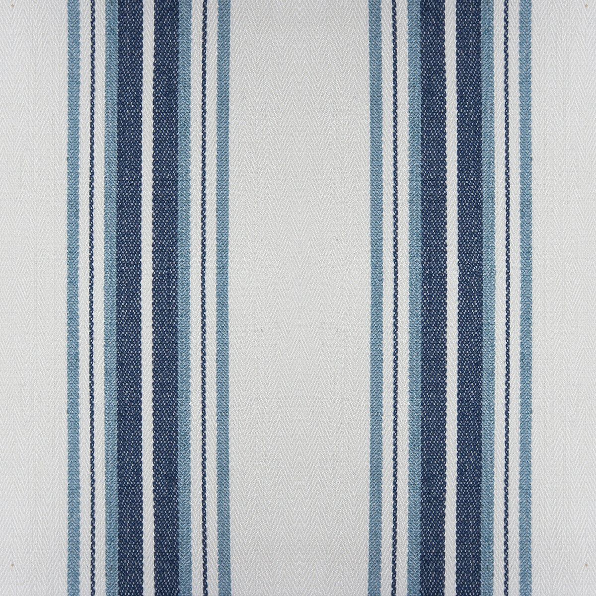 Nueva York fabric in azul color - pattern GDT5573.002.0 - by Gaston y Daniela in the Gaston Luis Bustamante collection