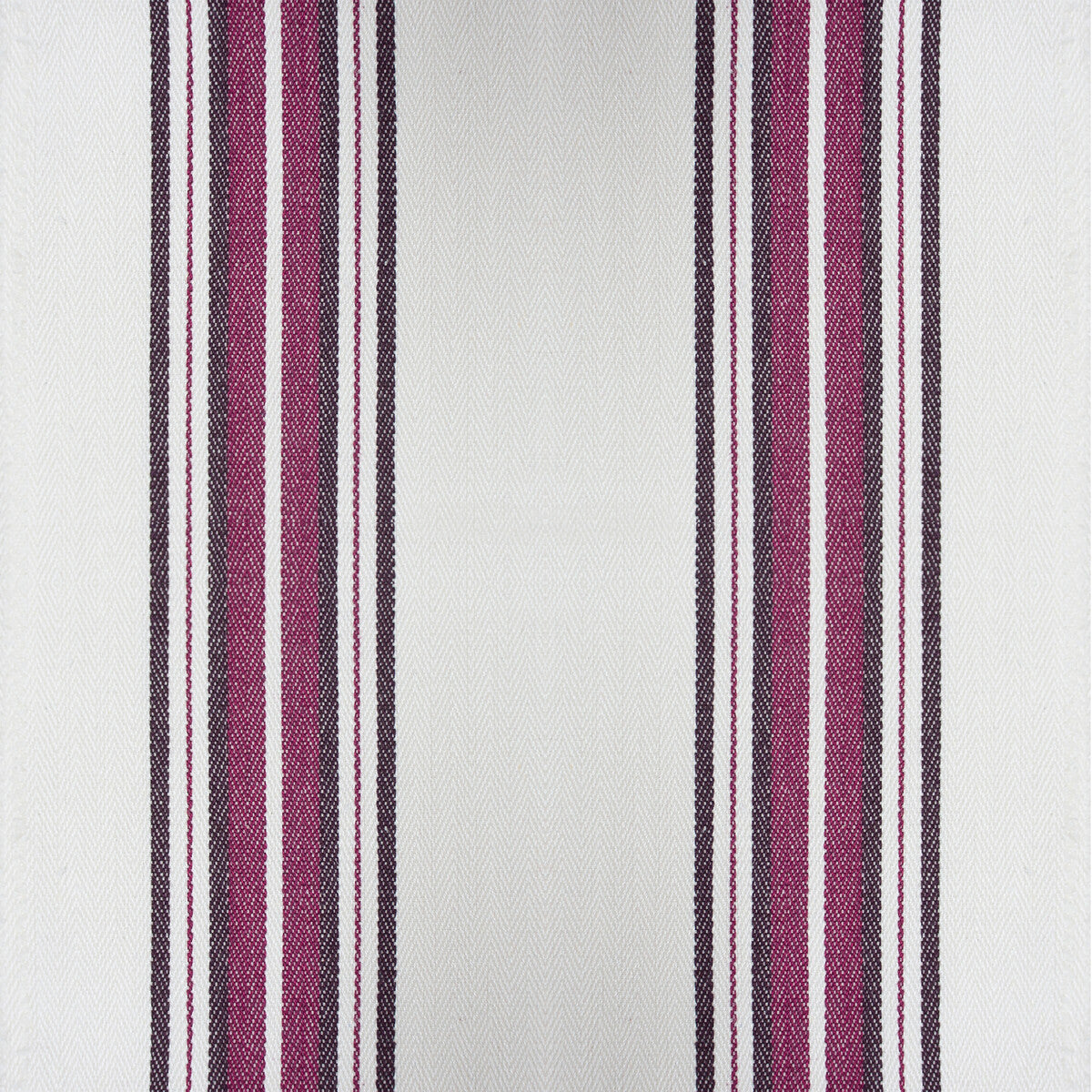 Nueva York fabric in vino color - pattern GDT5573.005.0 - by Gaston y Daniela in the Gaston Luis Bustamante collection