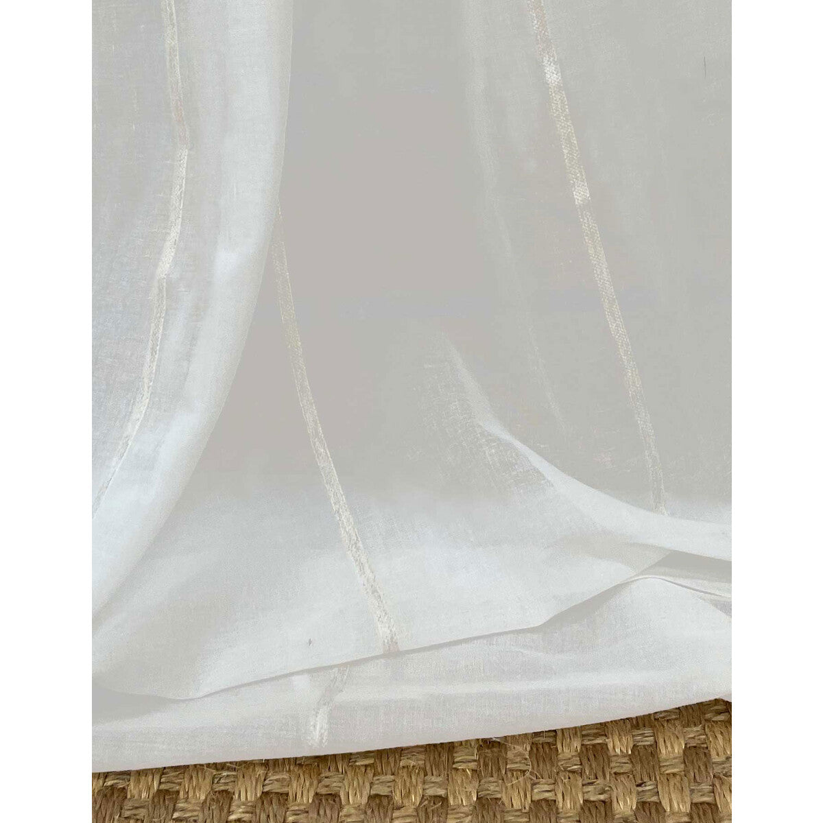 Gladiolo fabric in crudo color - pattern number GDT5709.001.0 - by Gaston y Daniela in the Gaston y Daniela Marco Polo collection