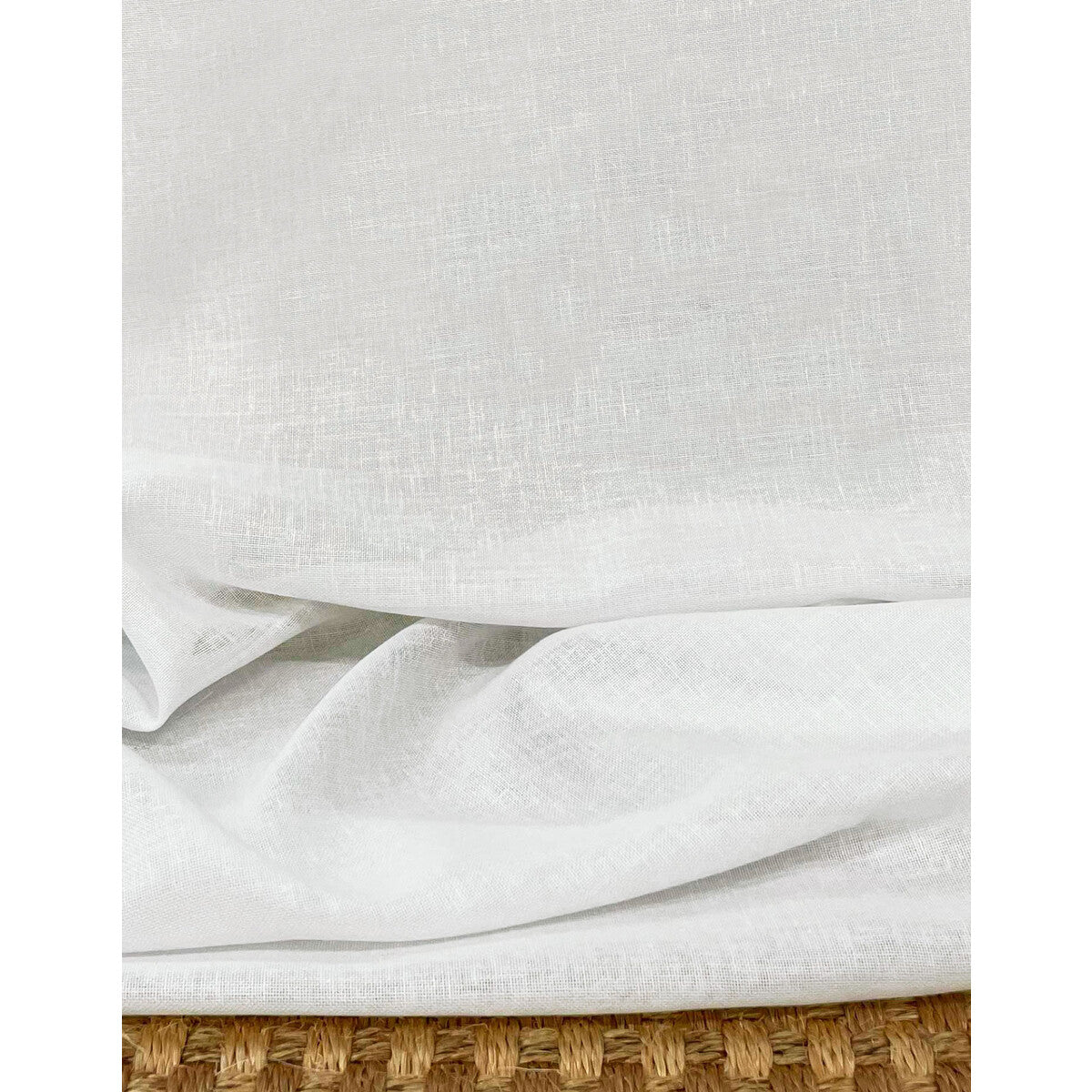 Jacinto fabric in blanco color - pattern number GDT5712.001.0 - by Gaston y Daniela in the Gaston y Daniela Marco Polo collection