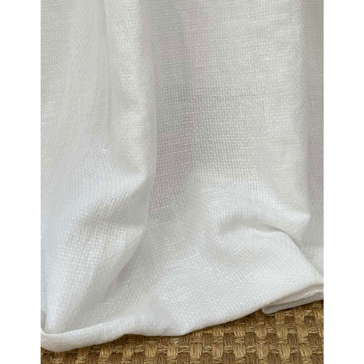 Popy fabric in crudo color - pattern number GDT5748.001.0 - by Gaston y Daniela in the Gaston y Daniela Marco Polo collection