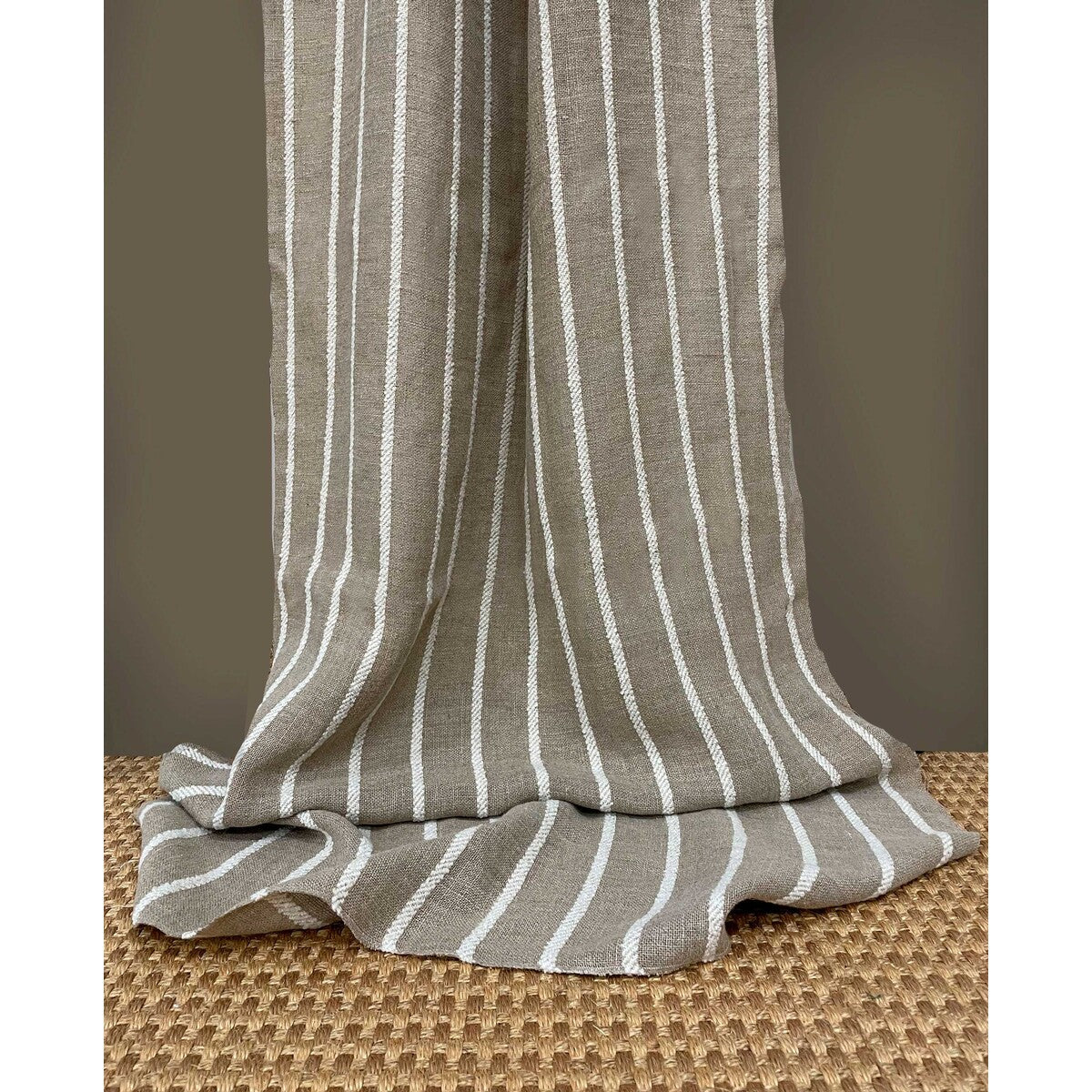 Kanjut fabric in 001 color - pattern number GDT5751.001.0 - by Gaston y Daniela in the Gaston y Daniela Marco Polo collection