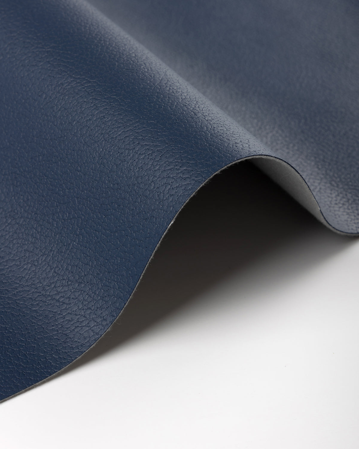 Genslar fabric in 550 color - pattern number Genslar.550.0 - by Kravet Contract in the Ultraleather VI collection