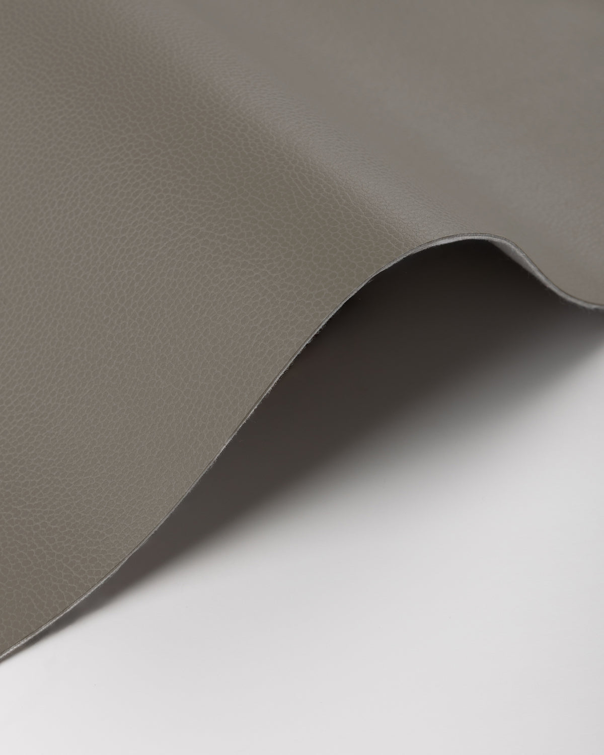 Gillian fabric in 121 color - pattern number Gillian.121.0 - by Kravet Contract in the Ultraleather VI collection
