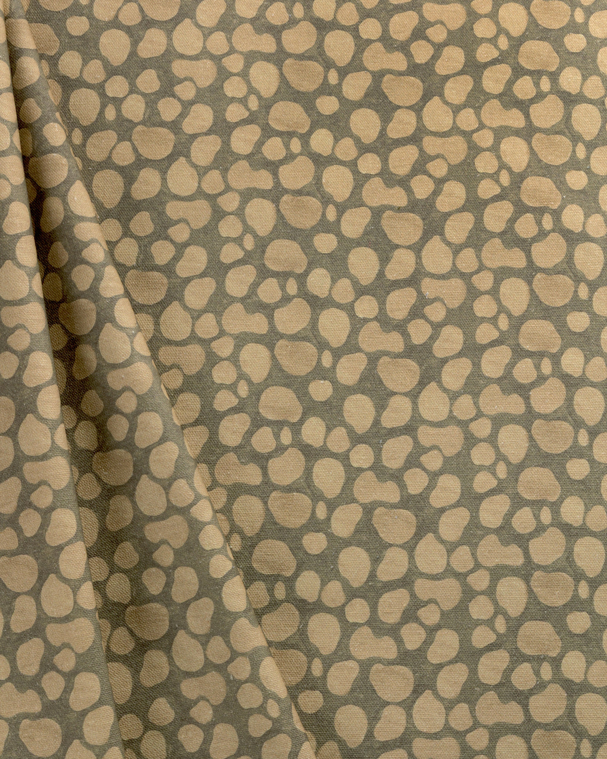 Pebblis fabric in Sundust/Sable color - pattern number GWF-3843.6116.0 - by Lee Jofa Modern in the Kelly Wearstler Tela collection