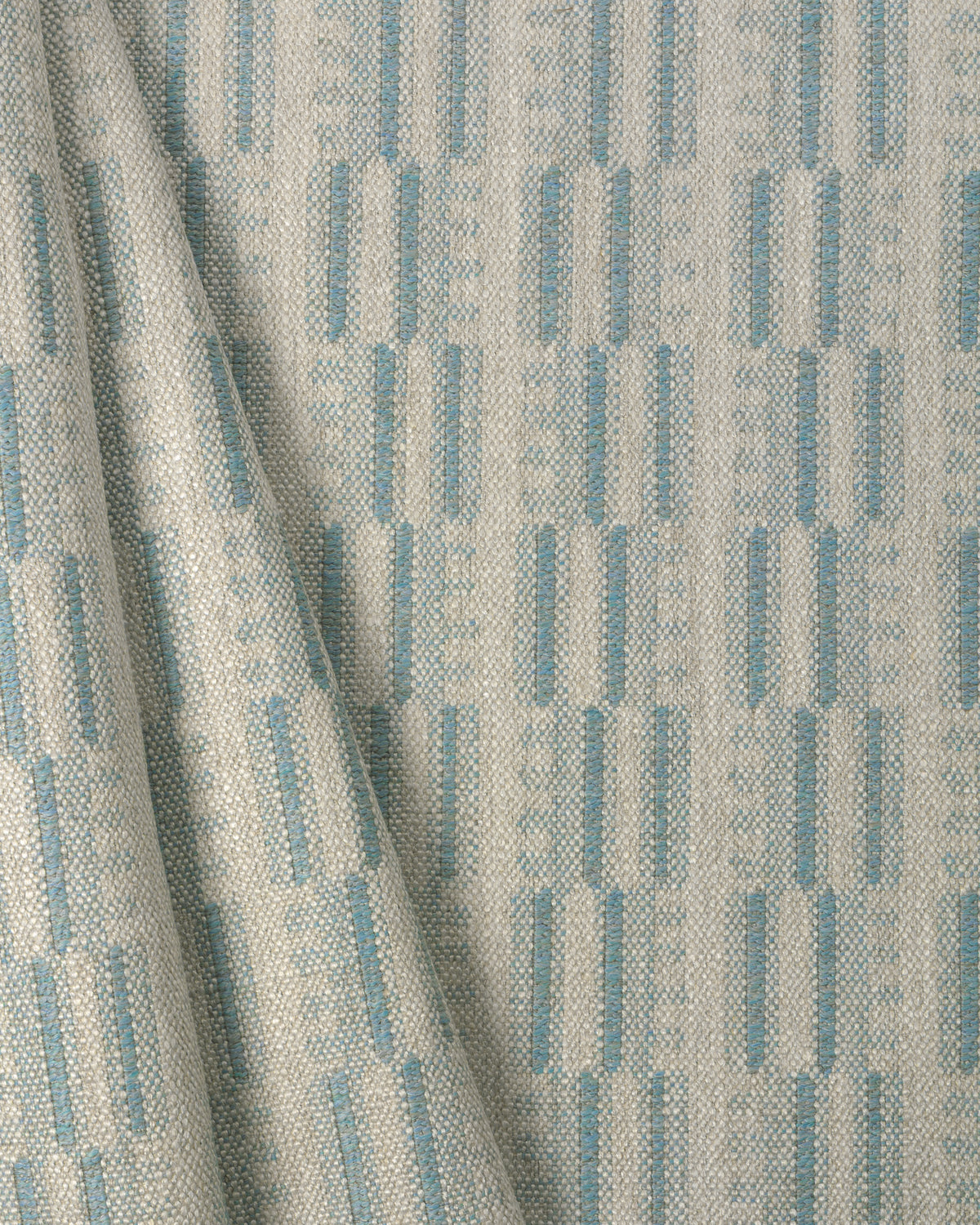 Stratum fabric in Ivory/Glacial color - pattern number GWF-3848.1615.0 - by Lee Jofa Modern in the Kelly Wearstler Tela collection