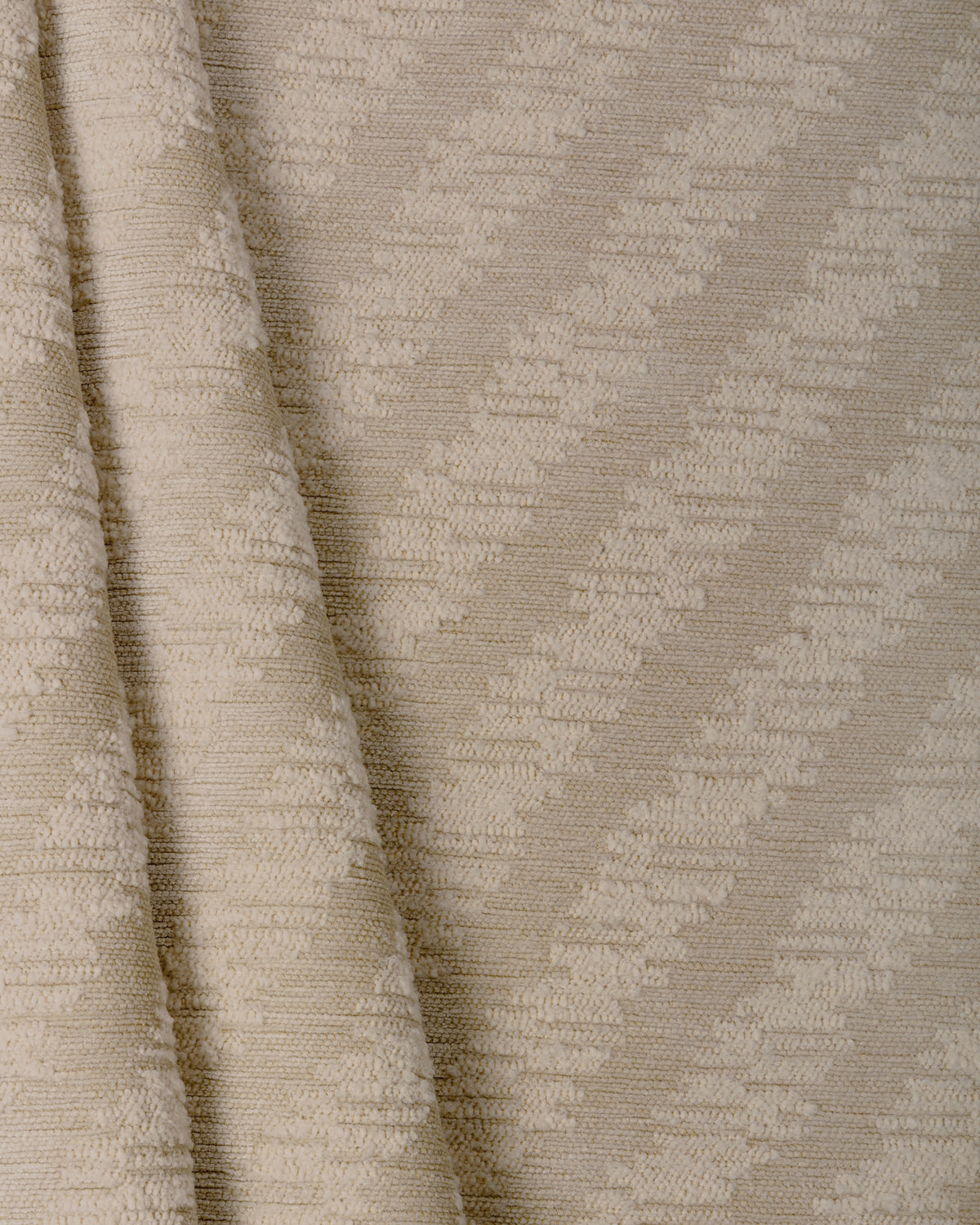 Flux fabric in Alabaster color - pattern number GWF-3849.1116.0 - by Lee Jofa Modern in the Kelly Wearstler Tela collection