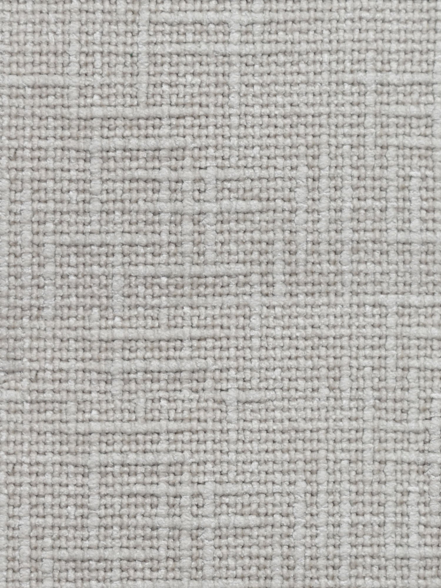 Rivoli Chenille fabric in natural color - pattern number HN 00AAW0837 - by Scalamandre in the Stark Scalamandre Fabric LLC collection