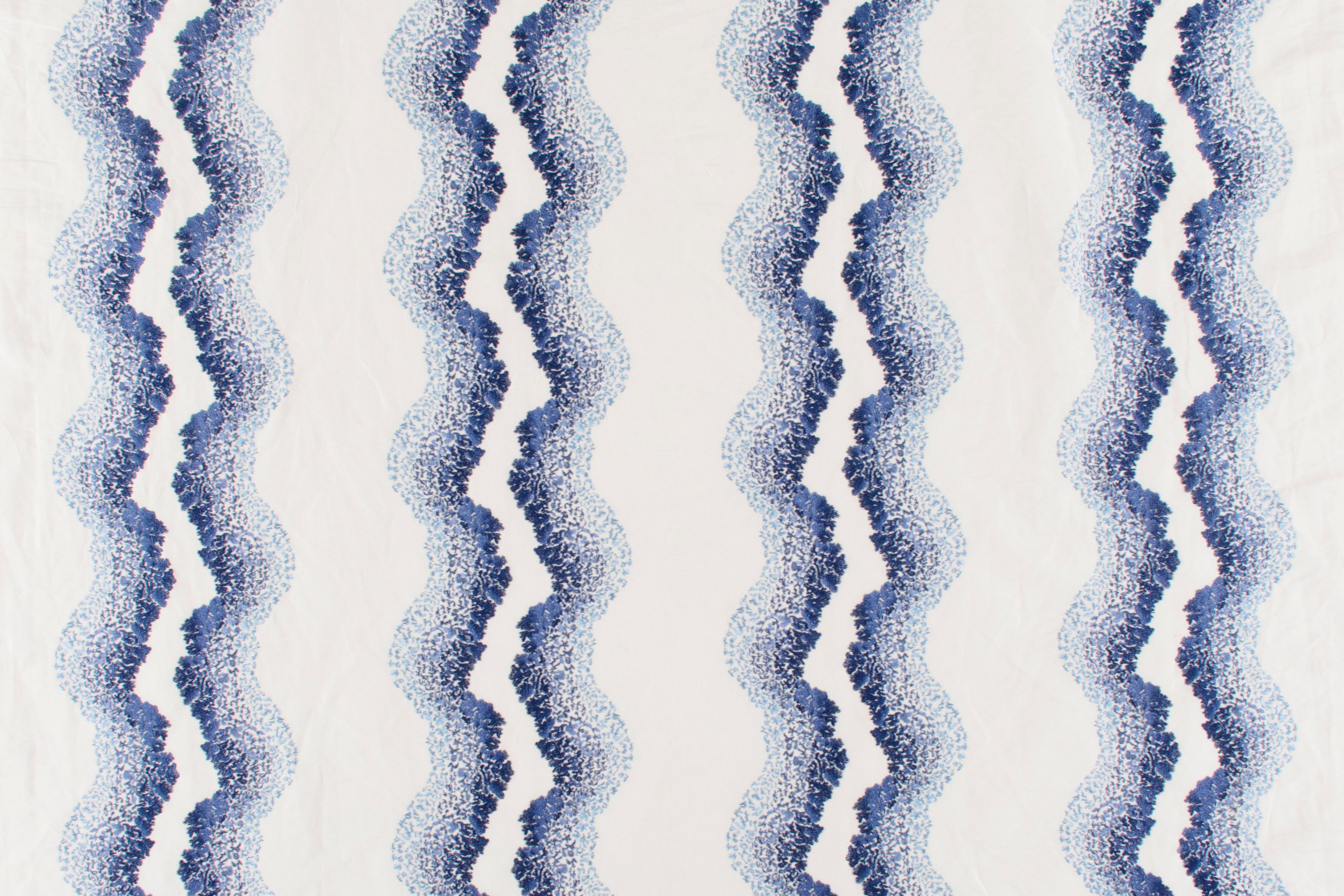 Anchita fabric in blue color - pattern number JM 00011635 - by Scalamandre in the Old World Weavers collection