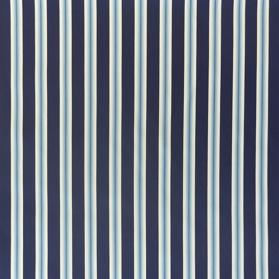 Trastamara fabric in azul color - pattern LCT1024.004.0 - by Gaston y Daniela in the Lorenzo Castillo V collection