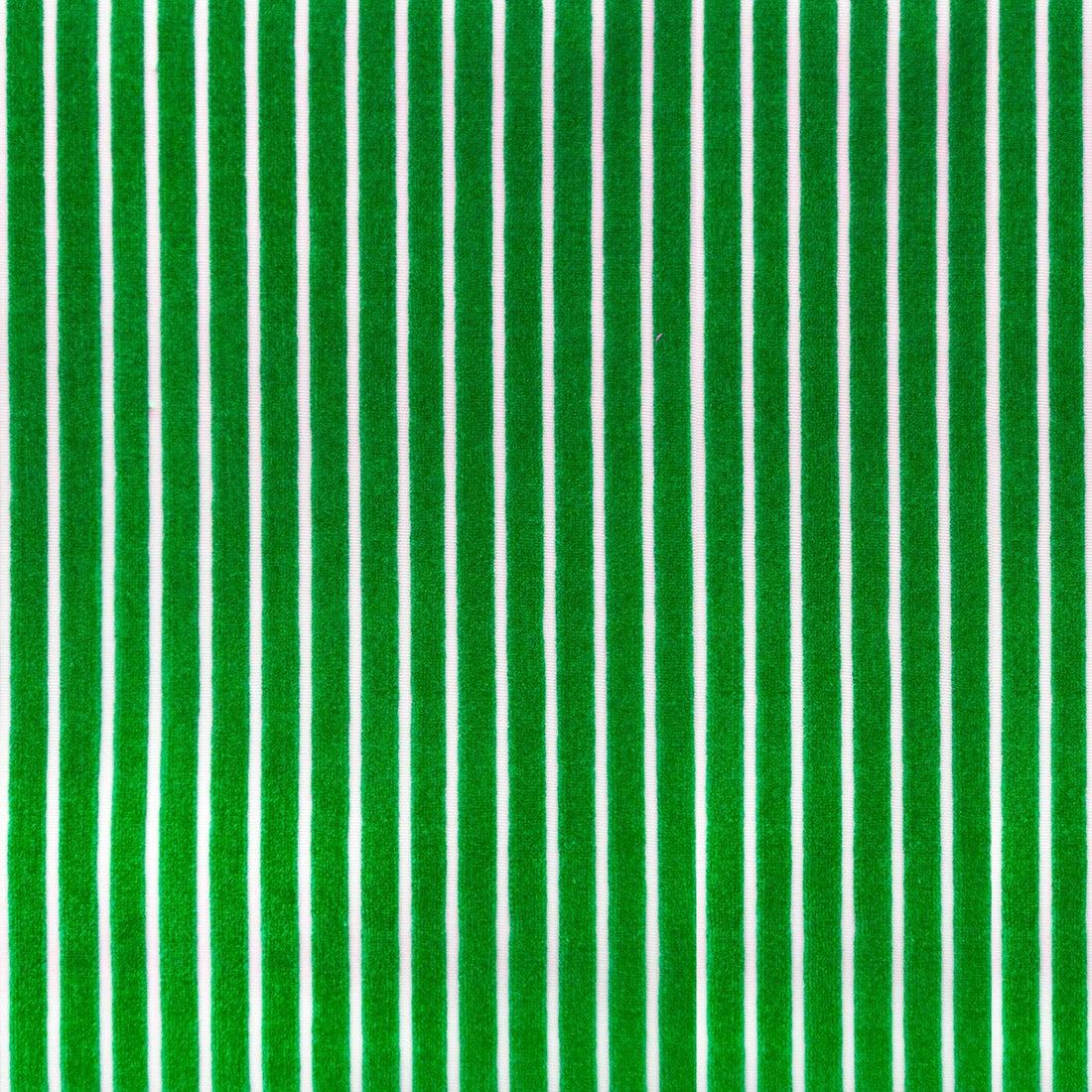 Mayrit fabric in verde billar color - pattern LCT1111.014.0 - by Gaston y Daniela in the Lorenzo Castillo IX Hesperia collection