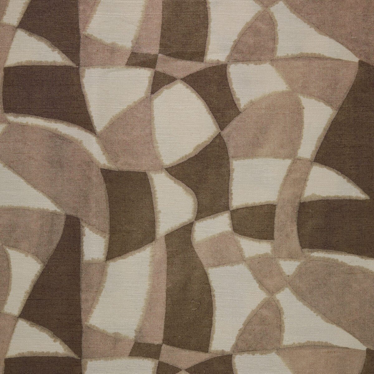 Rosetta fabric in 01 color - pattern number LZ-30435.01.0 - by Kravet Design in the Lizzo Ancestry collection