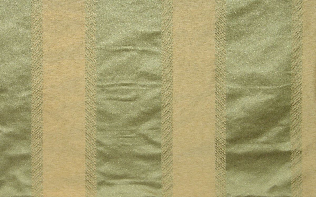 Arzano fabric in olive color - pattern number M0 00041549 - by Scalamandre in the Old World Weavers collection